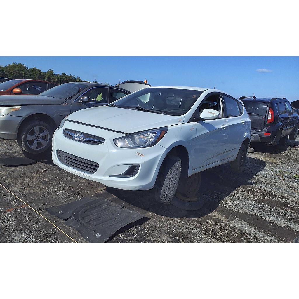 HYUNDAI ACCENT 2013