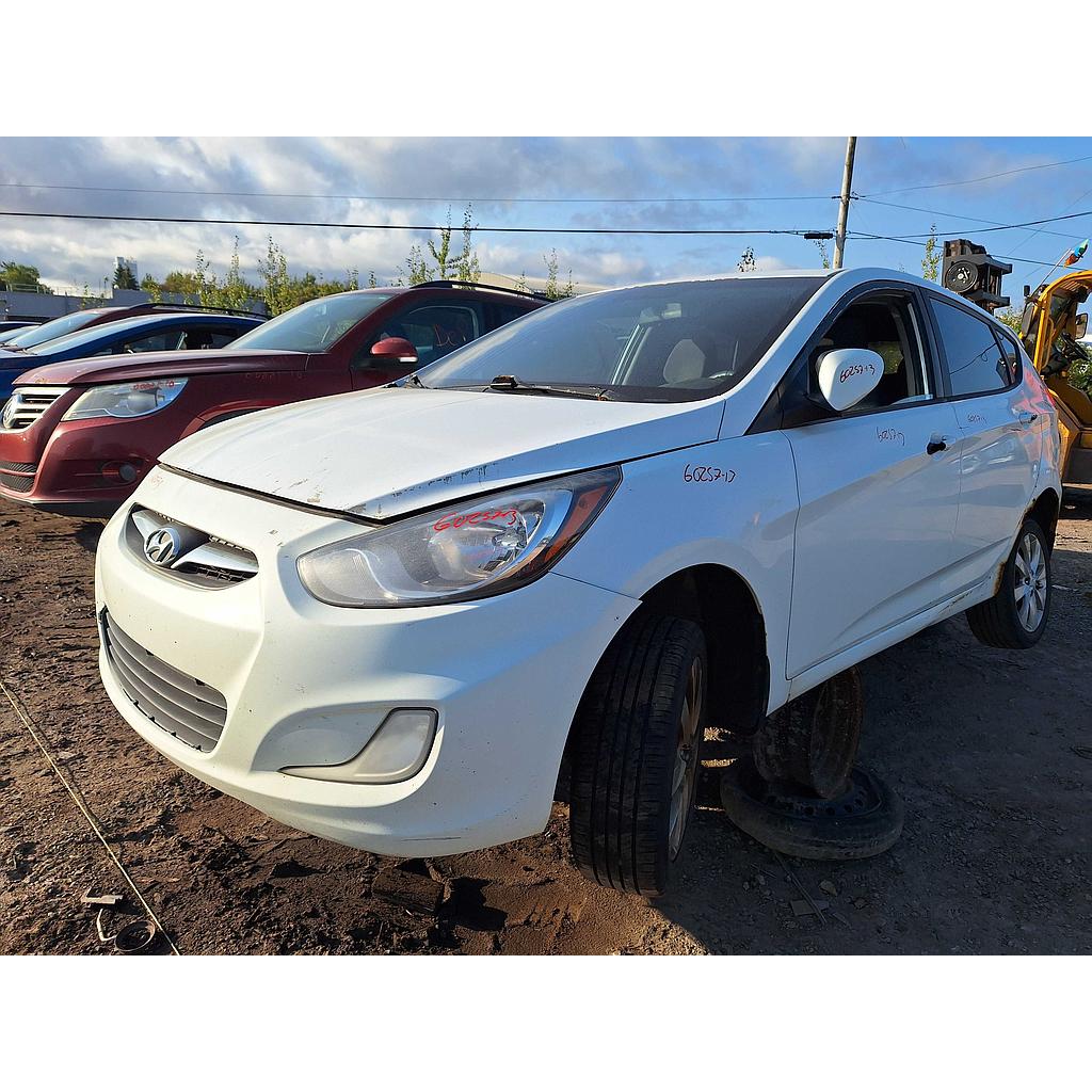 HYUNDAI ACCENT 2013