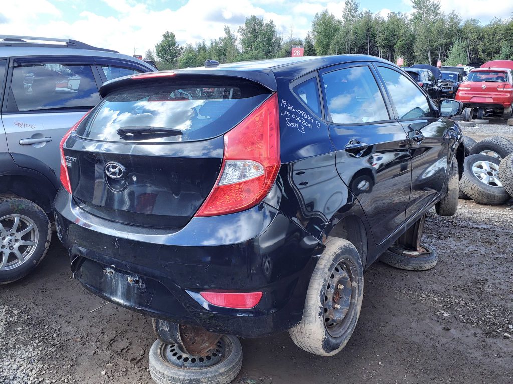 HYUNDAI ACCENT 2013