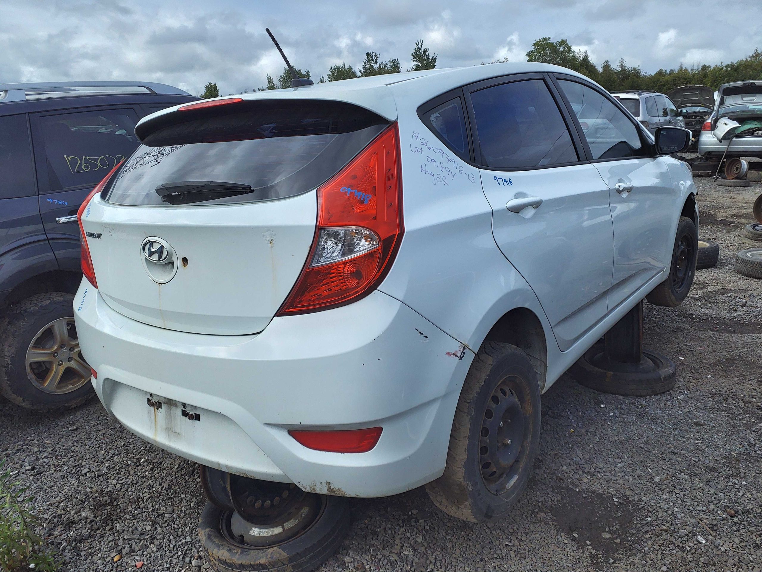 HYUNDAI ACCENT 2013