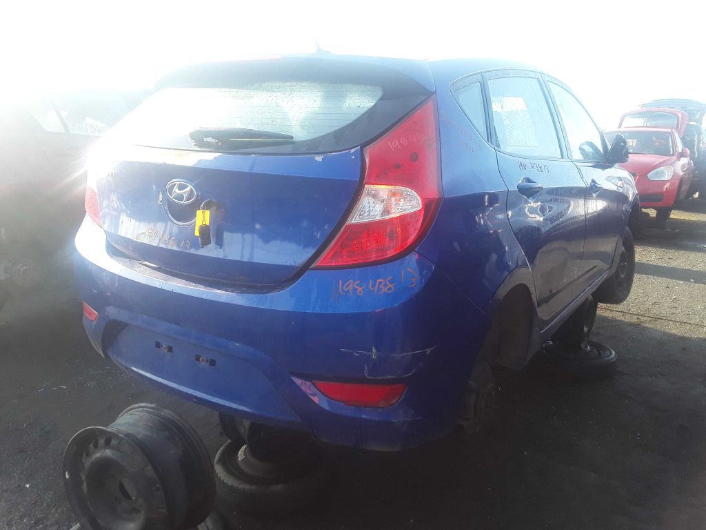 HYUNDAI ACCENT 2013
