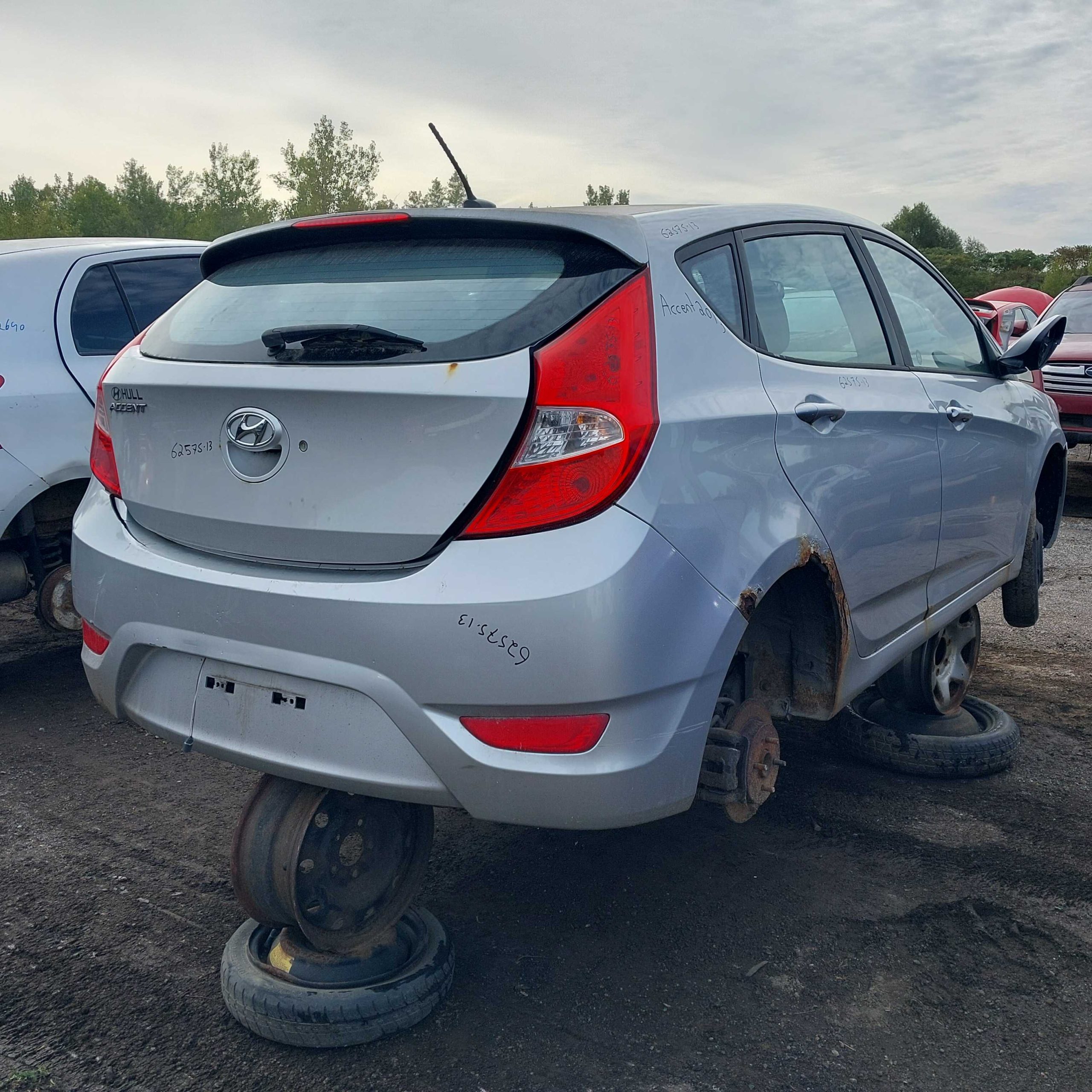 HYUNDAI ACCENT 2013