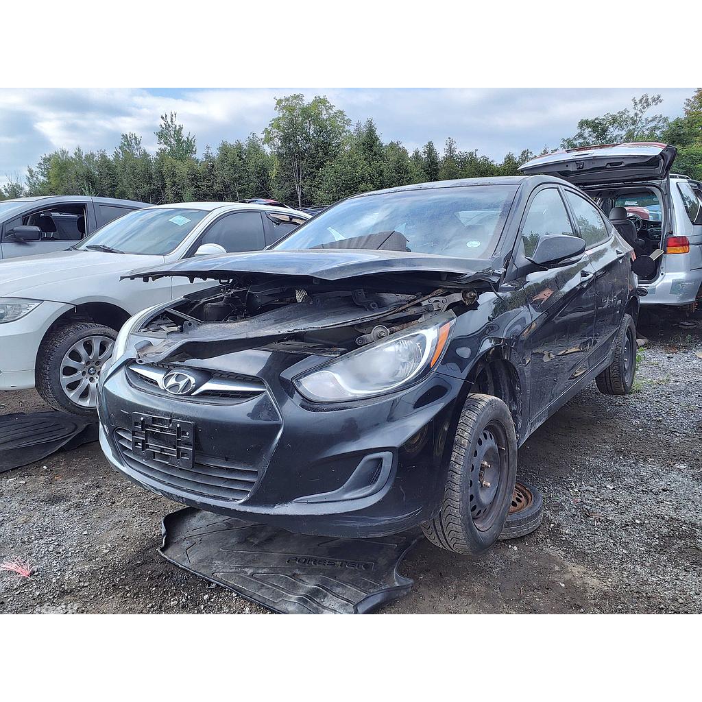 HYUNDAI ACCENT 2013