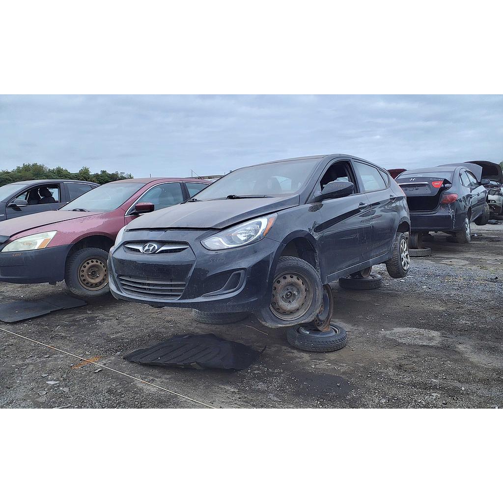 HYUNDAI ACCENT 2013