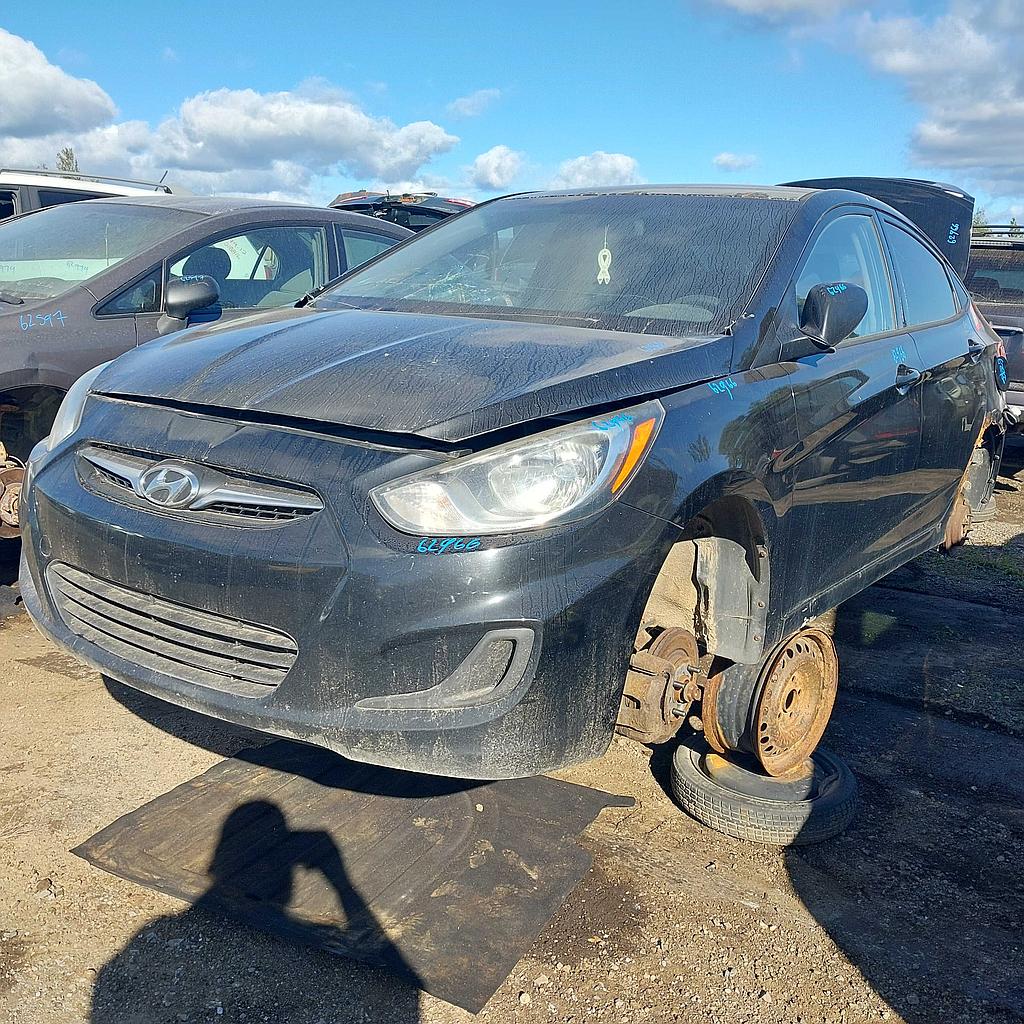 HYUNDAI ACCENT 2013