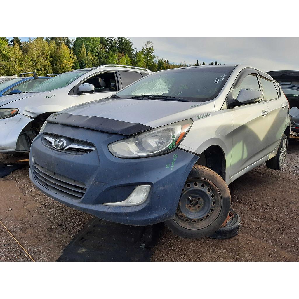 HYUNDAI ACCENT 2013