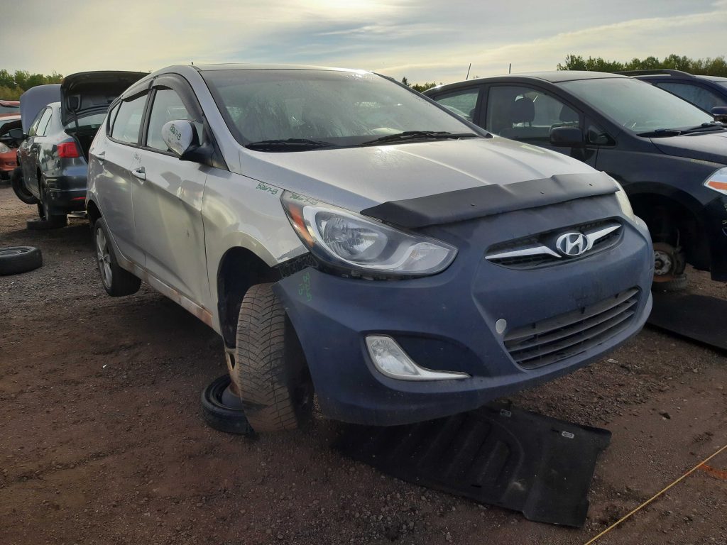 HYUNDAI ACCENT 2013