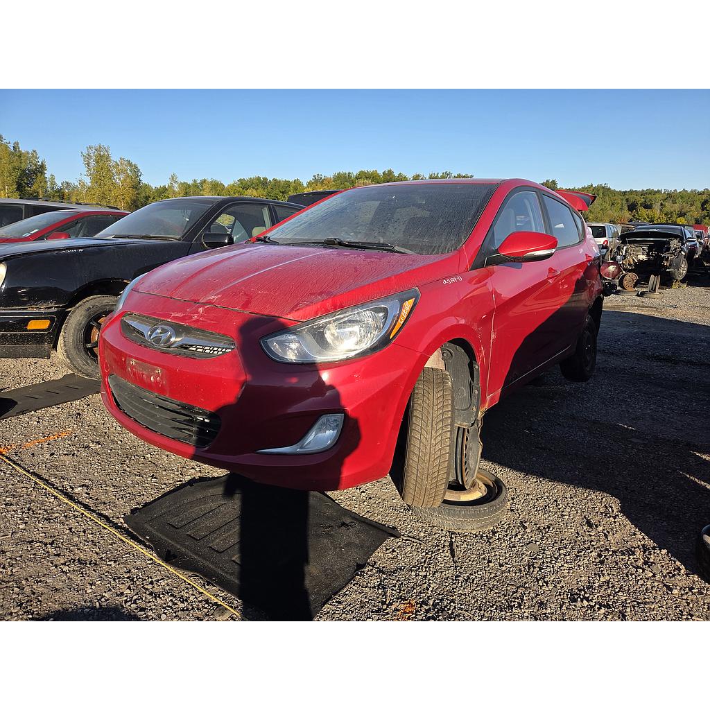 HYUNDAI ACCENT 2013