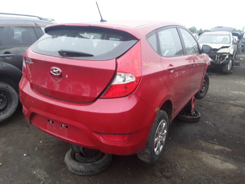 HYUNDAI ACCENT 2013