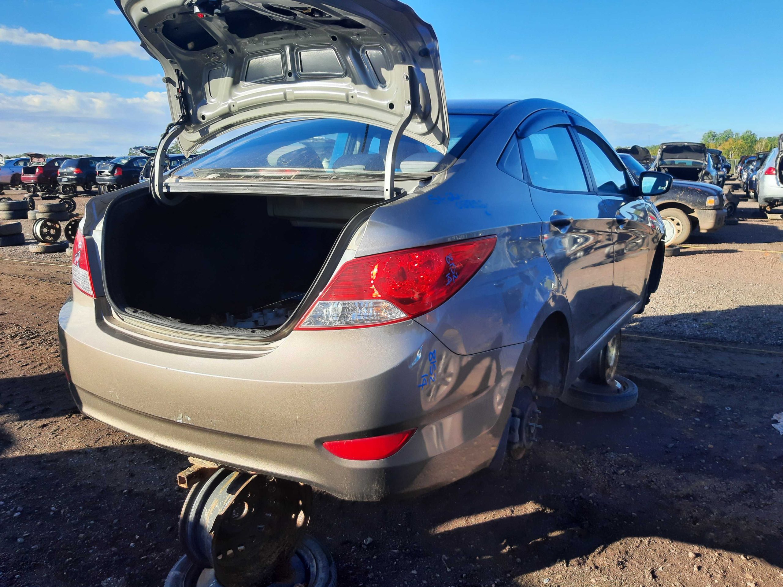 HYUNDAI ACCENT 2014