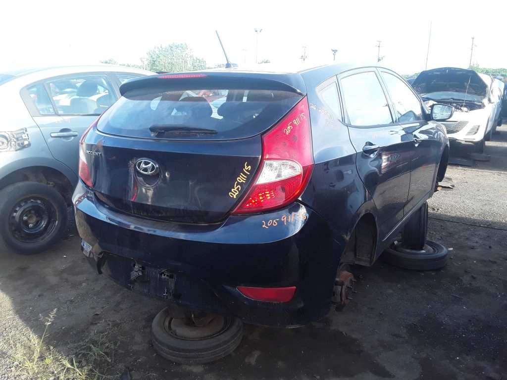 HYUNDAI ACCENT 2015