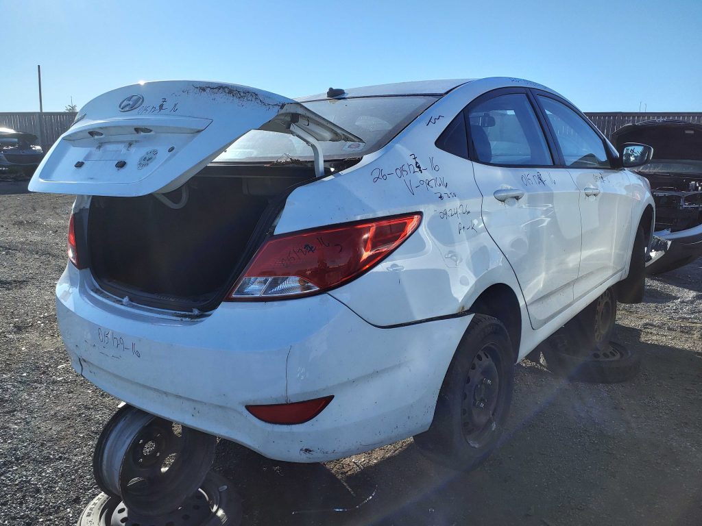 HYUNDAI ACCENT 2016