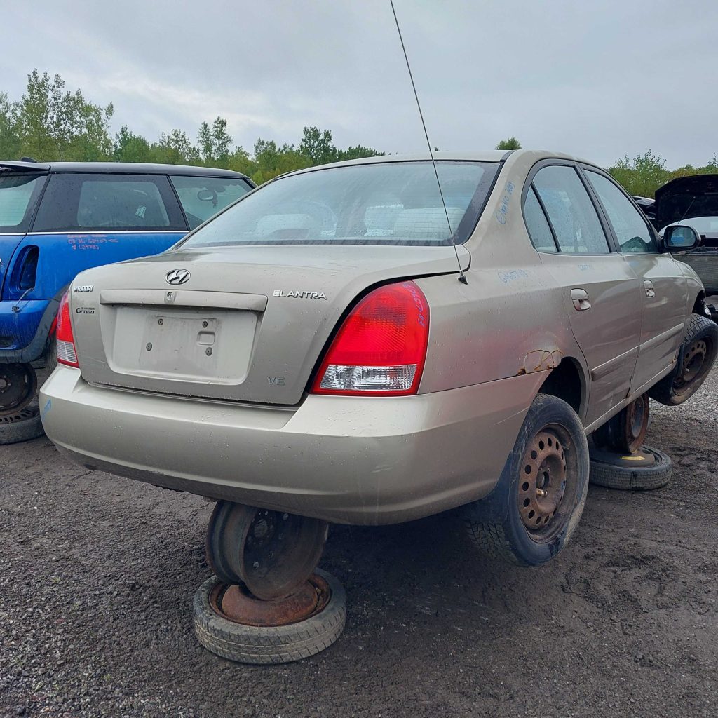 HYUNDAI ELANTRA 2003