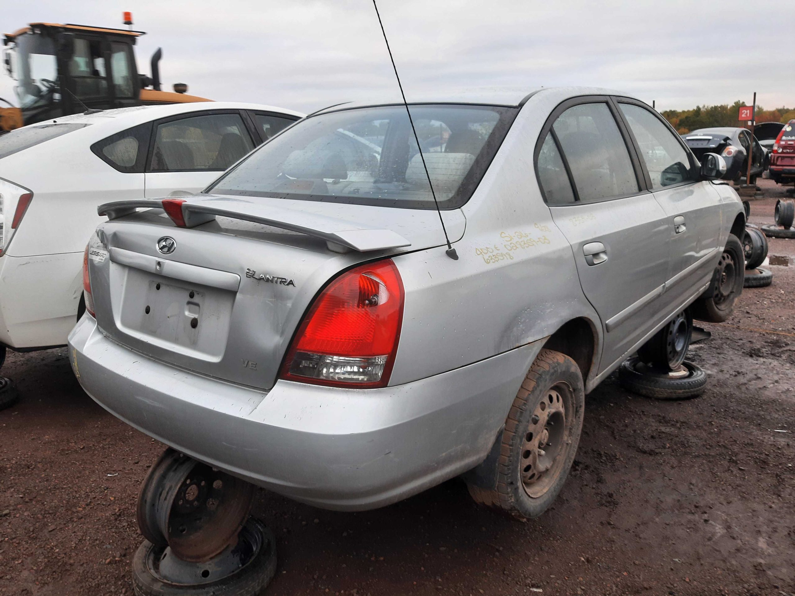 HYUNDAI ELANTRA 2003