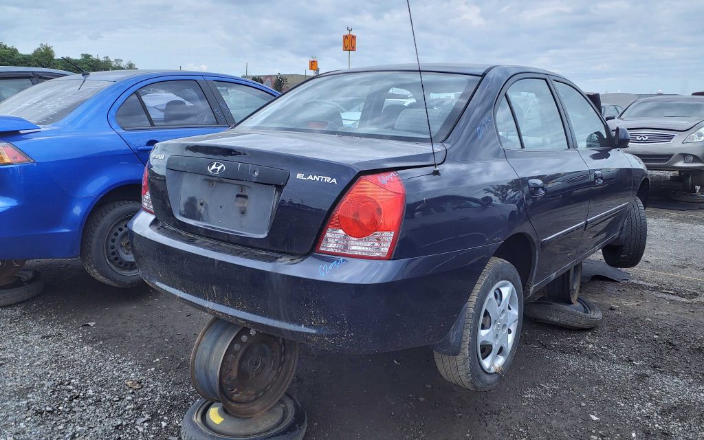 HYUNDAI ELANTRA 2005