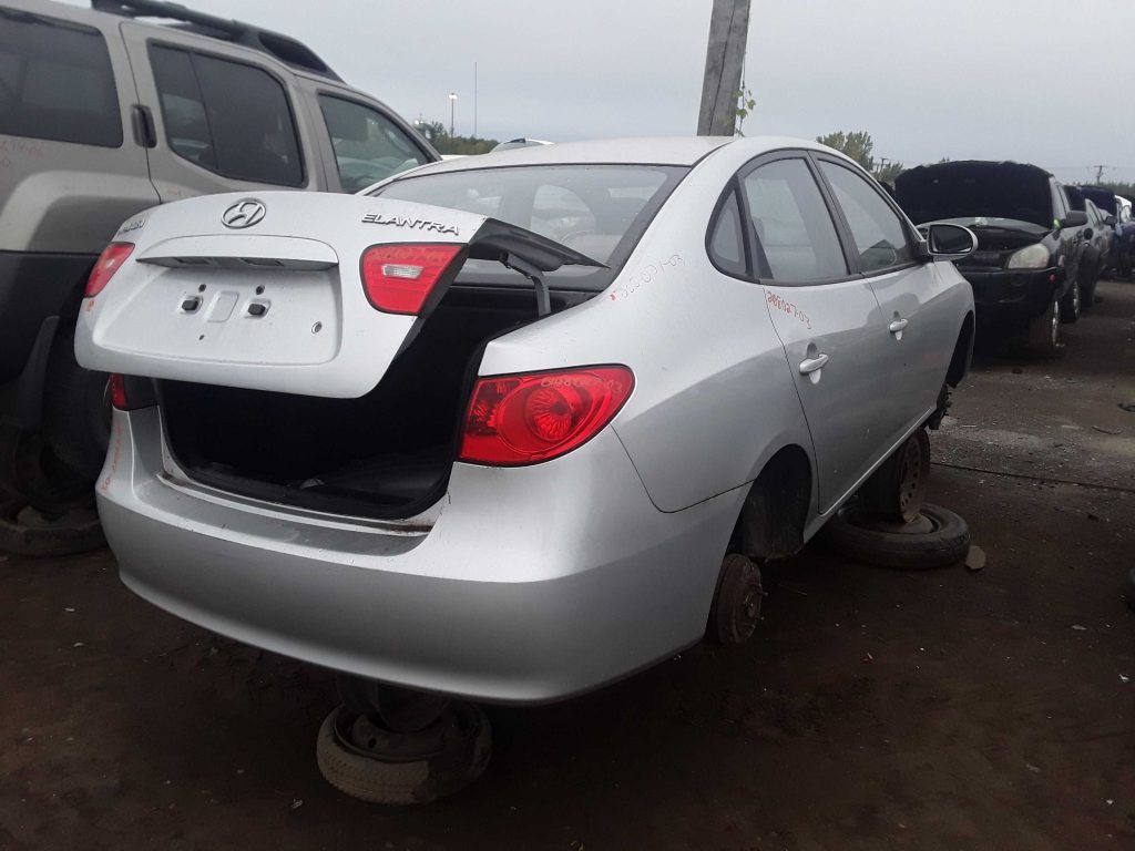 HYUNDAI ELANTRA 2009