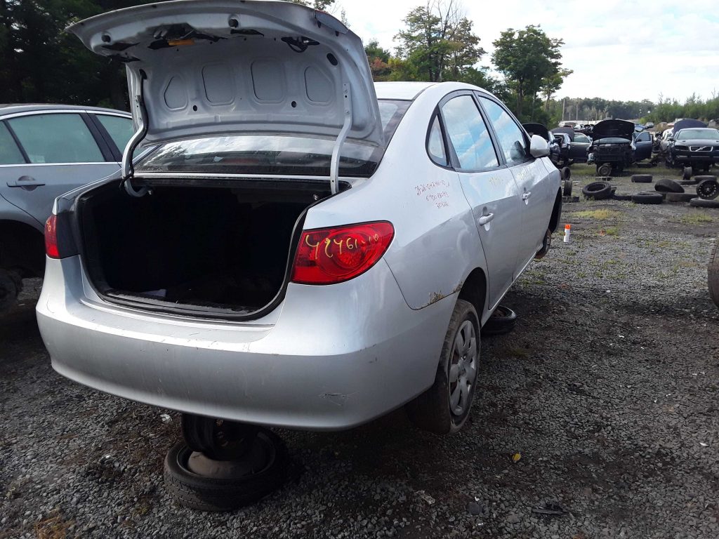 HYUNDAI ELANTRA 2010