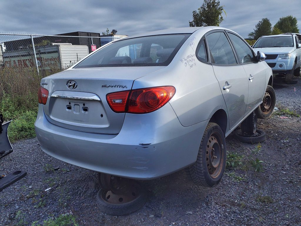 HYUNDAI ELANTRA 2010