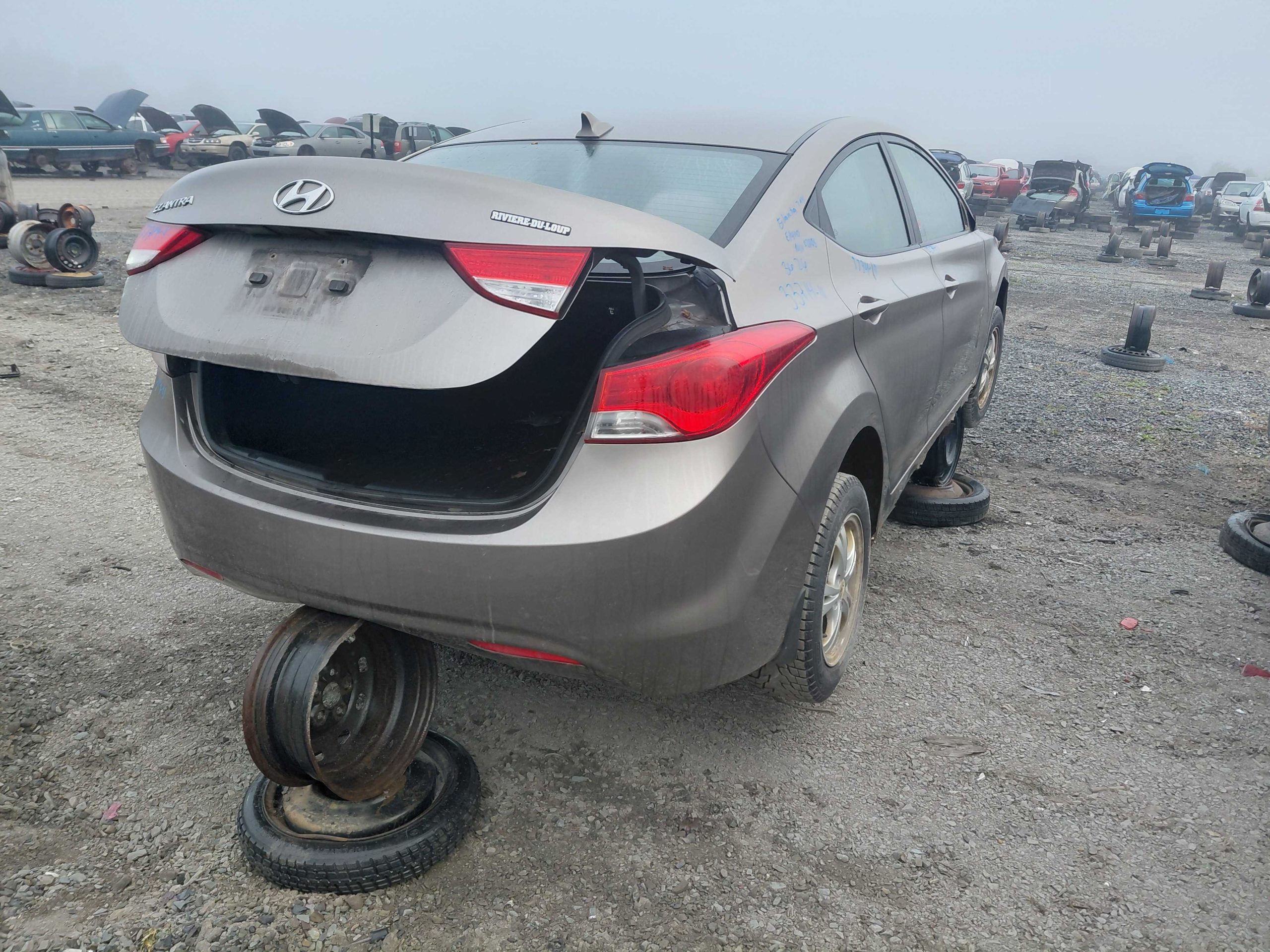 HYUNDAI ELANTRA 2011