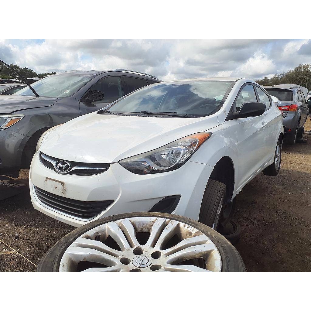 HYUNDAI ELANTRA 2011