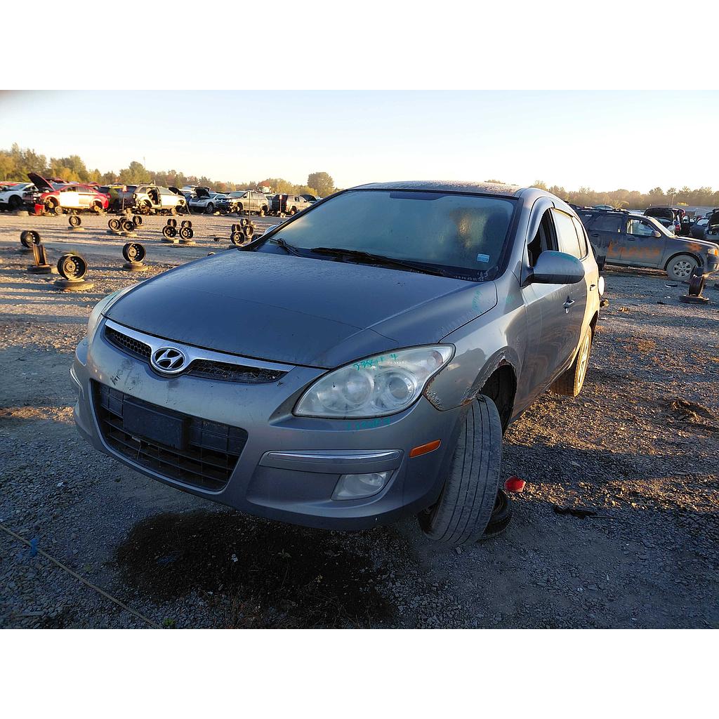 HYUNDAI ELANTRA 2011