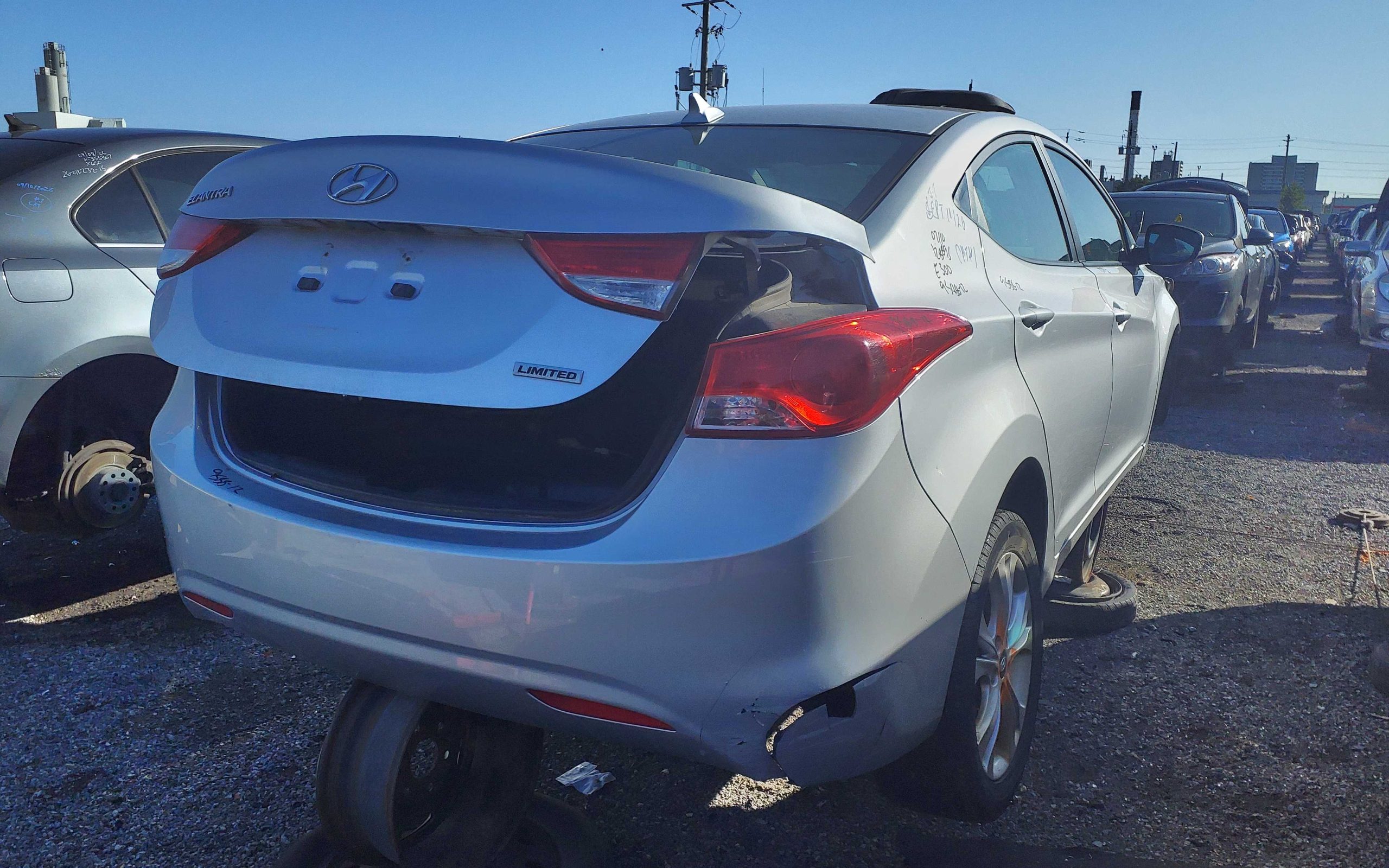 HYUNDAI ELANTRA 2012