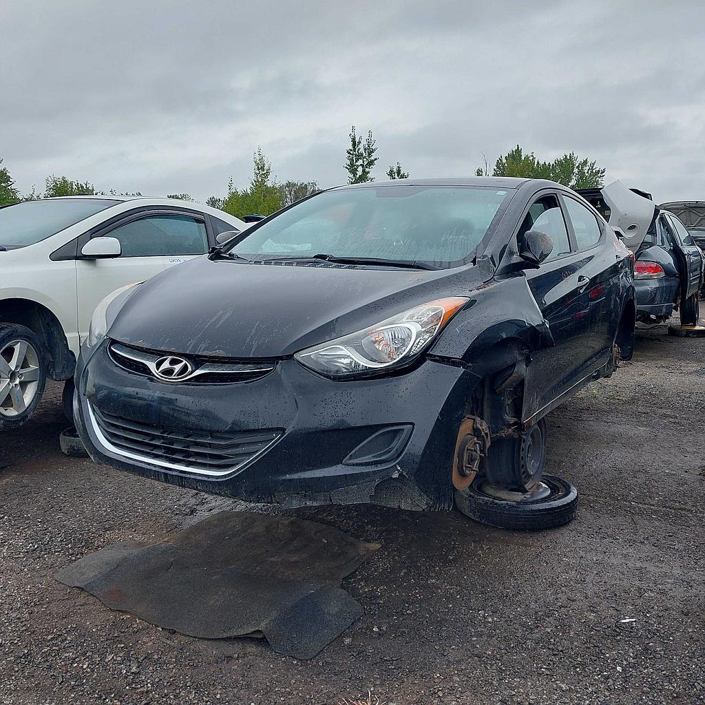 HYUNDAI ELANTRA 2012
