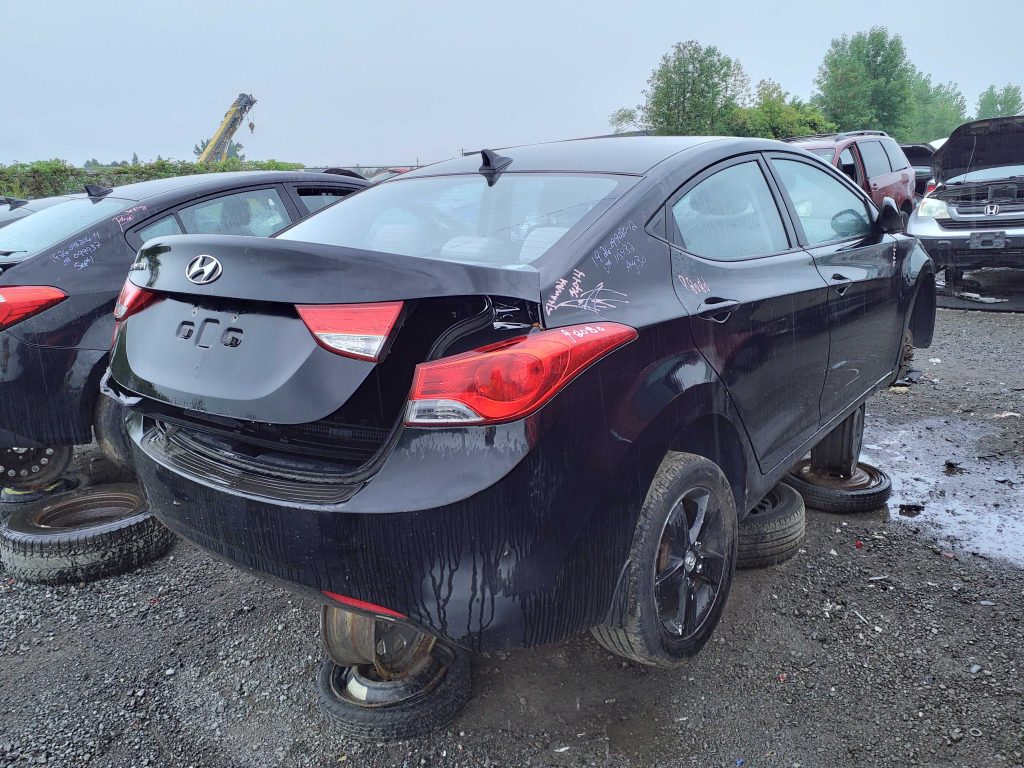 HYUNDAI ELANTRA 2012