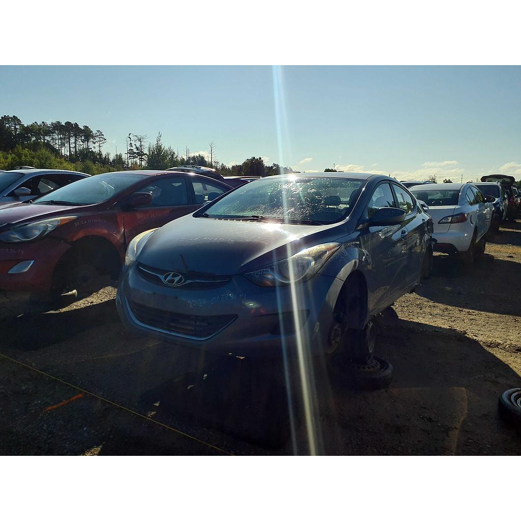 HYUNDAI ELANTRA 2012