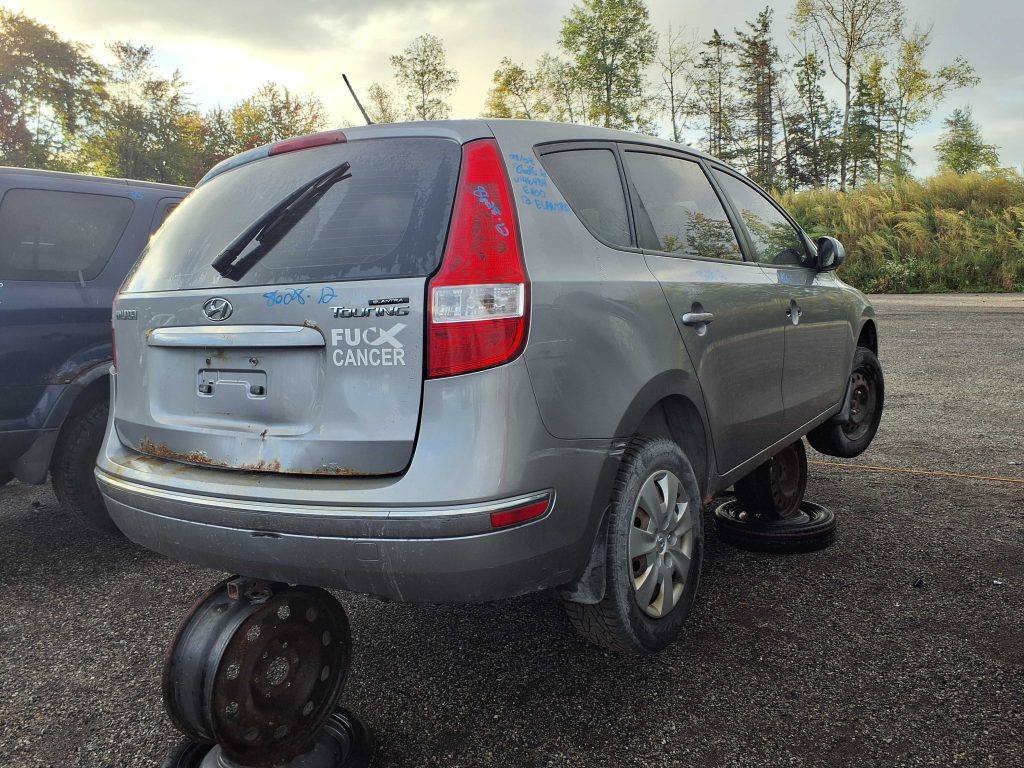 HYUNDAI ELANTRA 2012