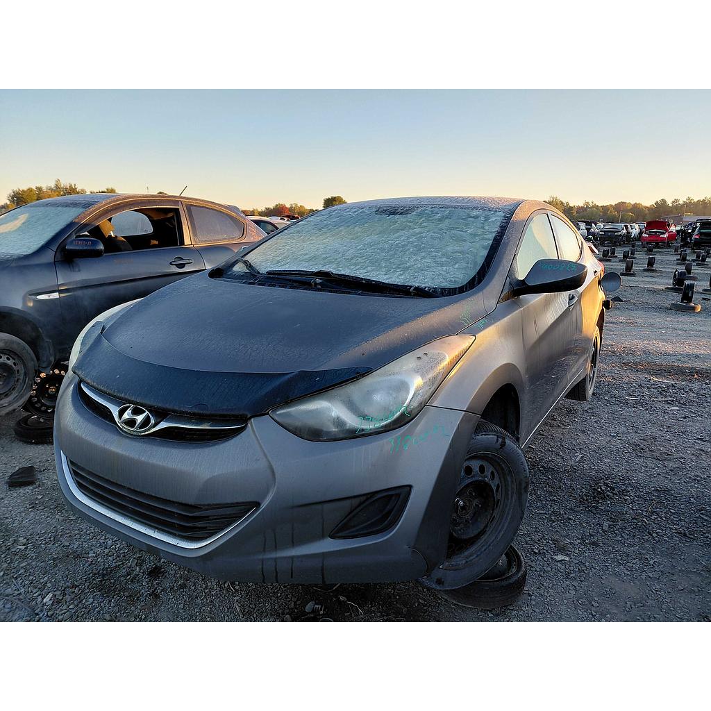 HYUNDAI ELANTRA 2012