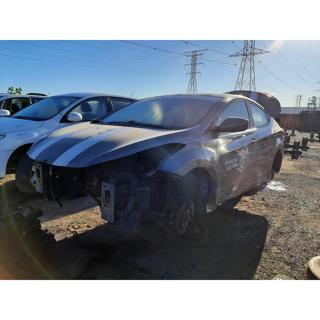 HYUNDAI ELANTRA 2012