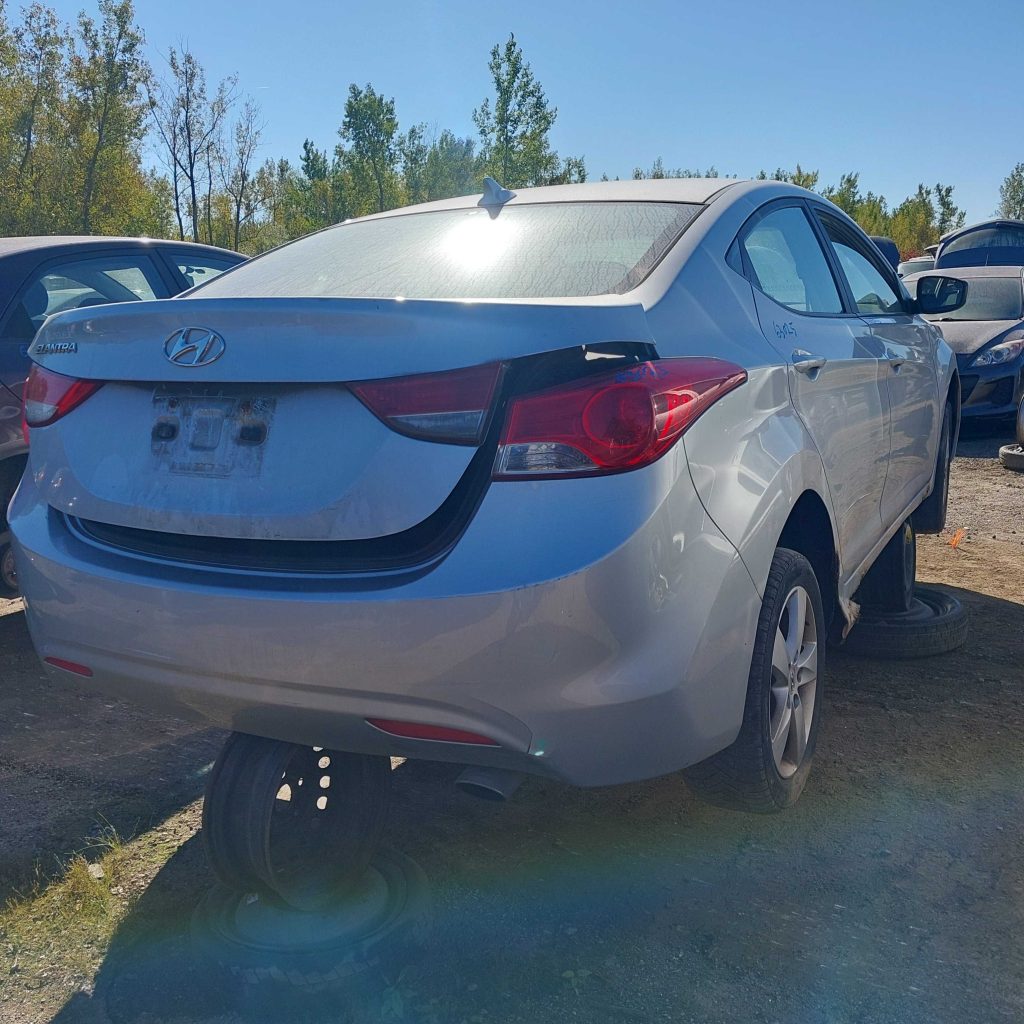 HYUNDAI ELANTRA 2012