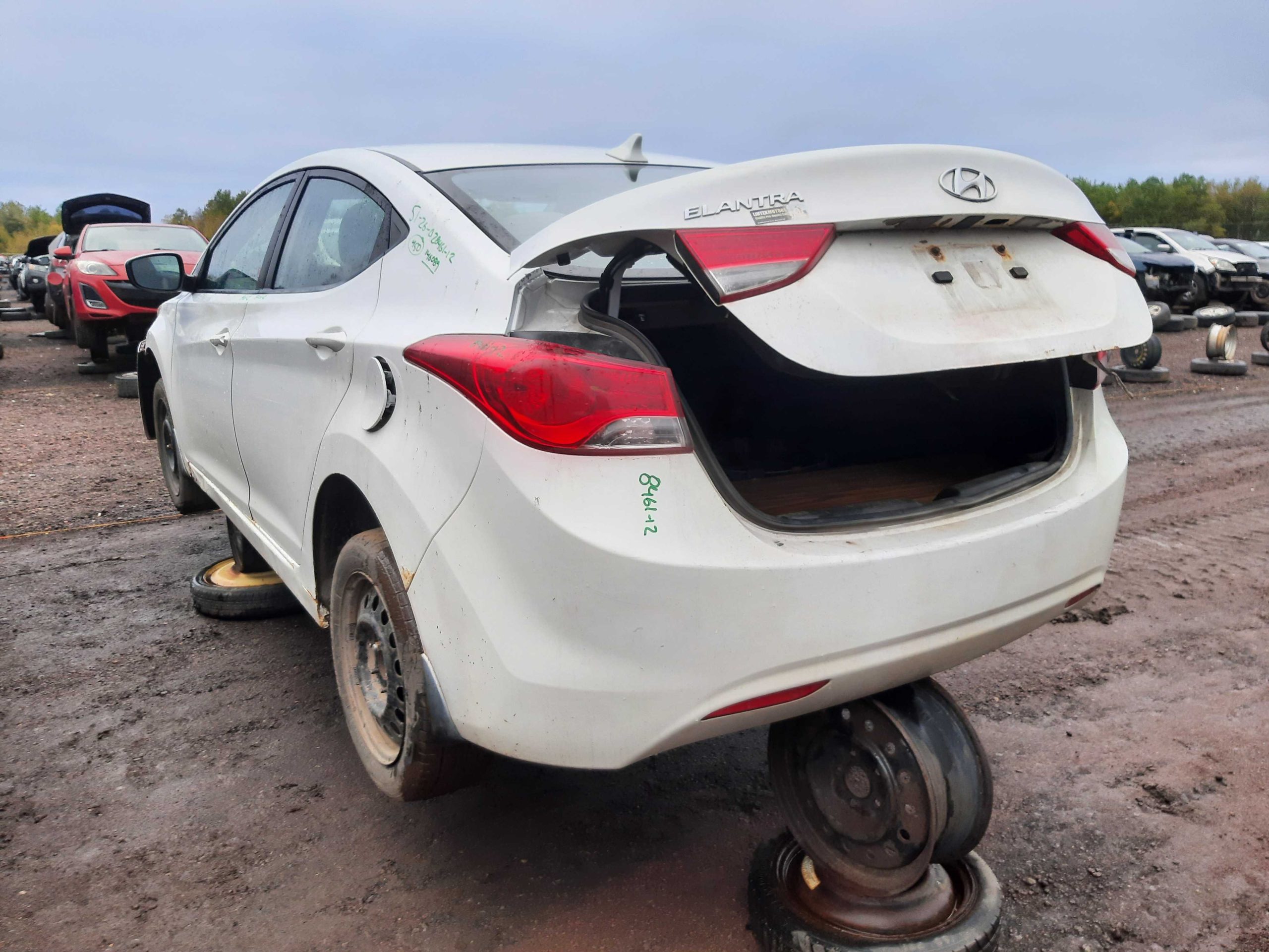 HYUNDAI ELANTRA 2012