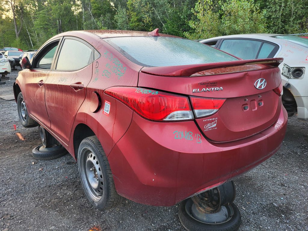 HYUNDAI ELANTRA 2013