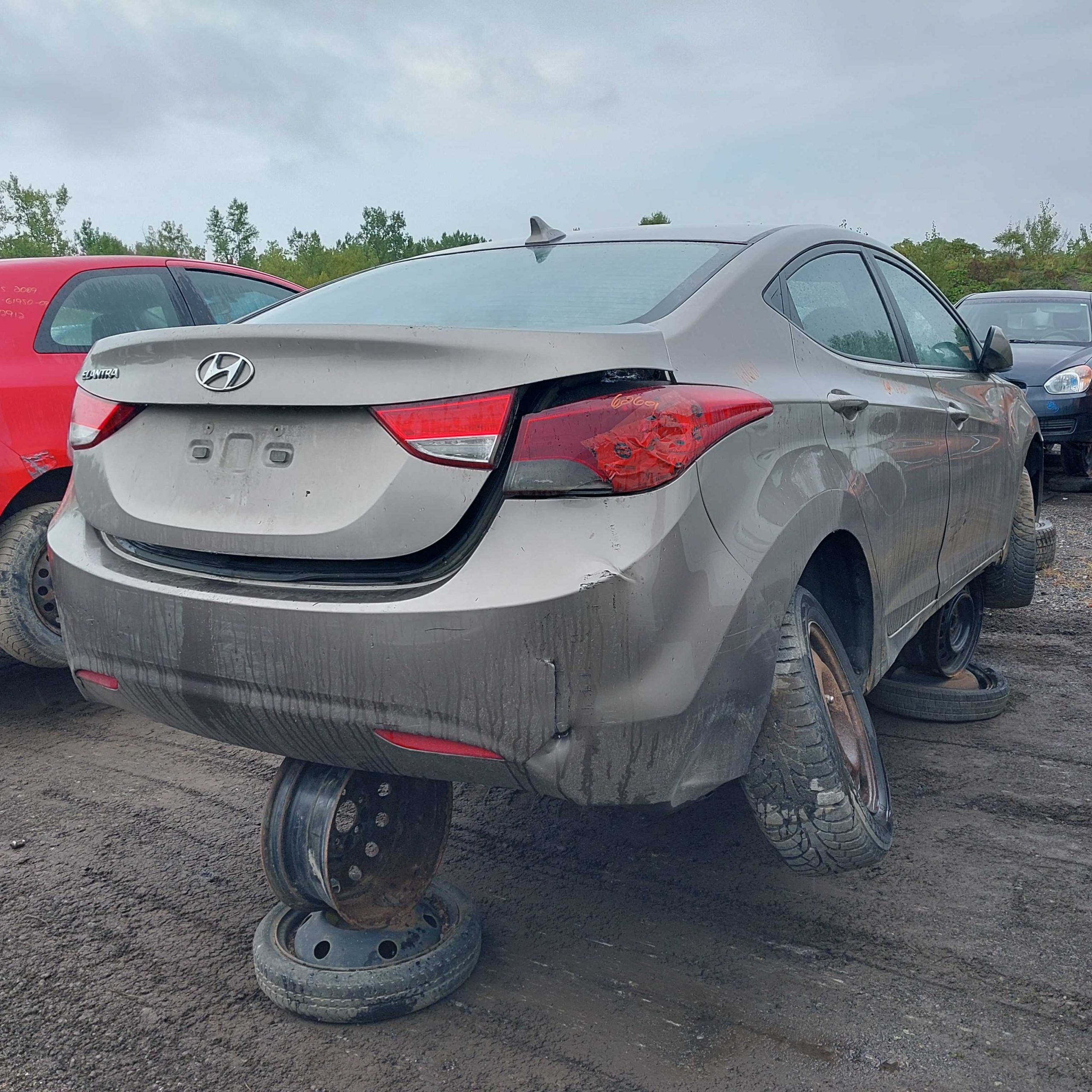 HYUNDAI ELANTRA 2013