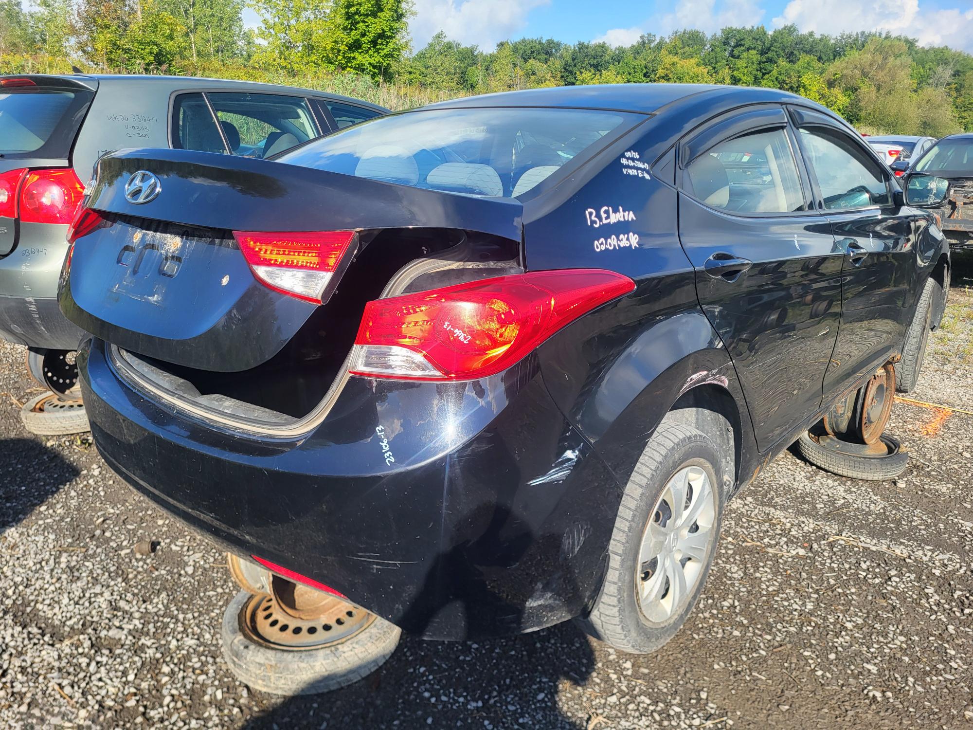 HYUNDAI ELANTRA 2013