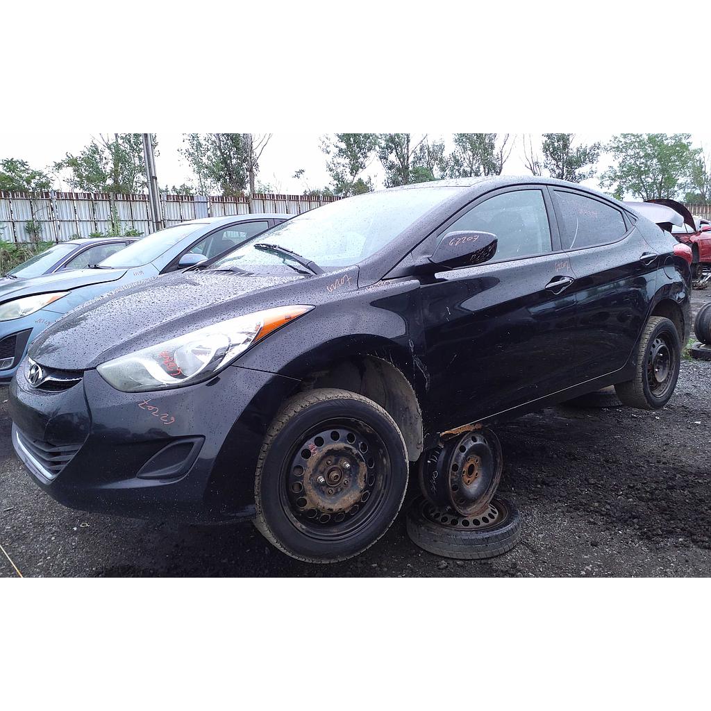 HYUNDAI ELANTRA 2013