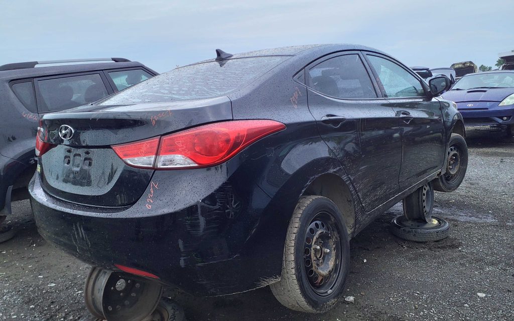HYUNDAI ELANTRA 2013