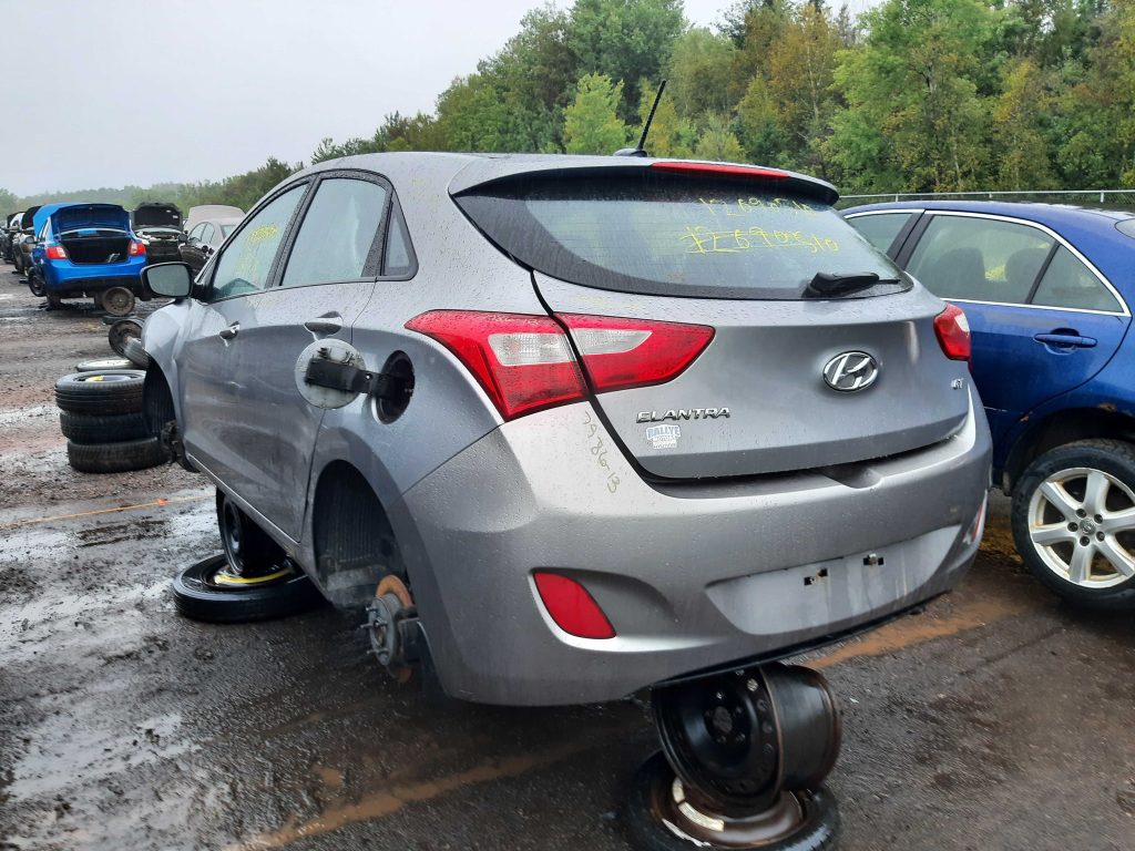 HYUNDAI ELANTRA 2013