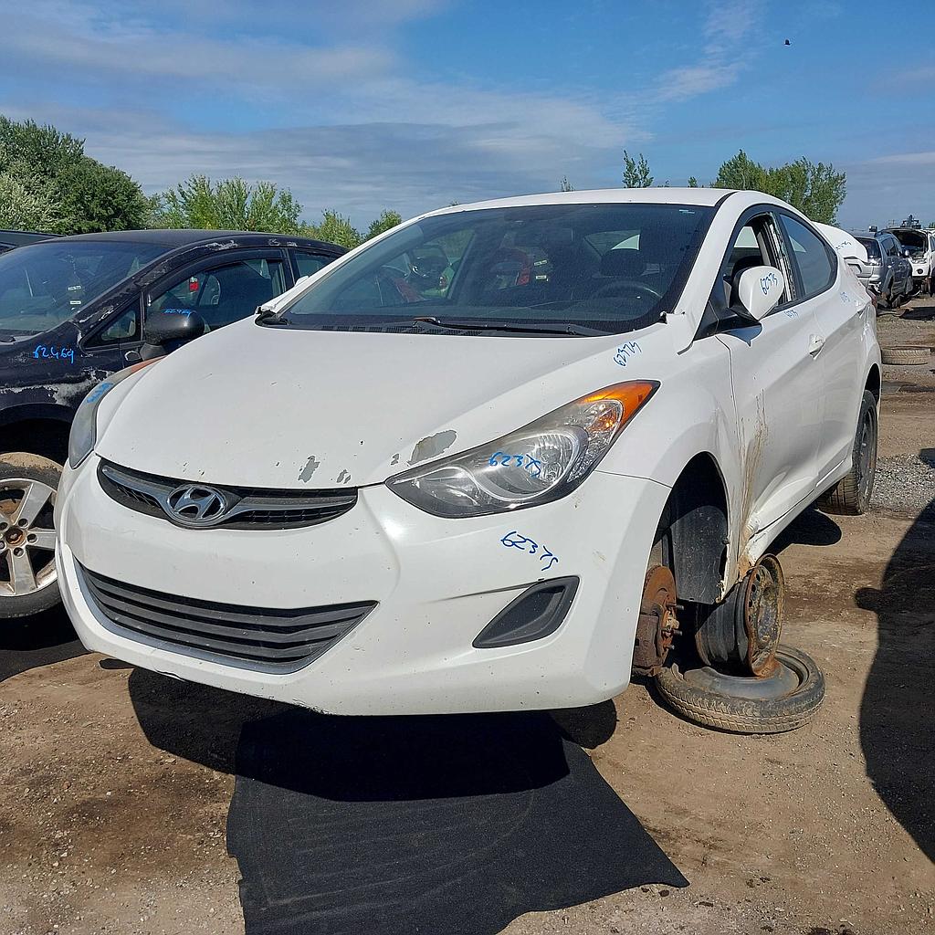 HYUNDAI ELANTRA 2013