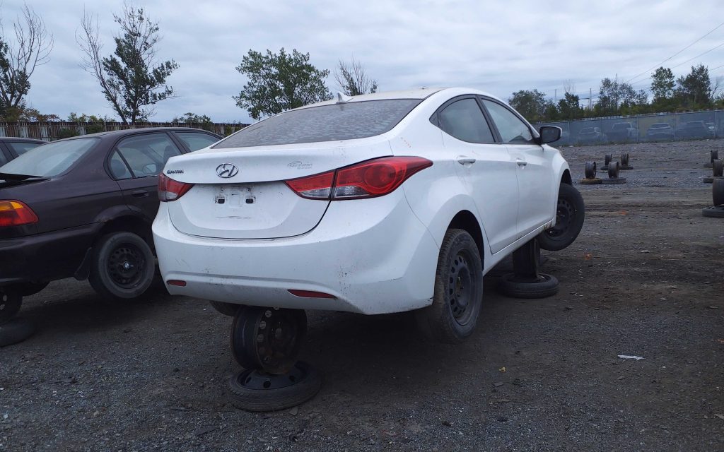 HYUNDAI ELANTRA 2013