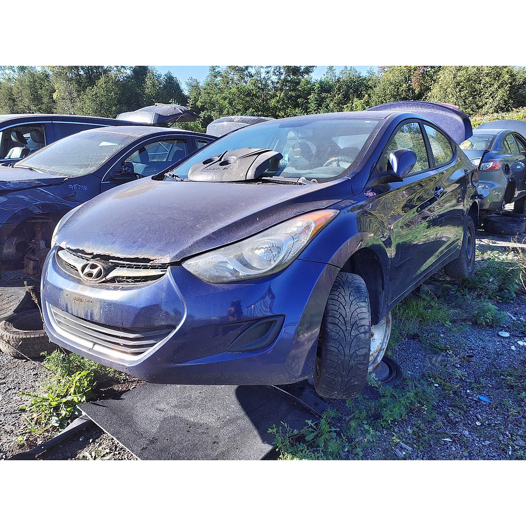 HYUNDAI ELANTRA 2013