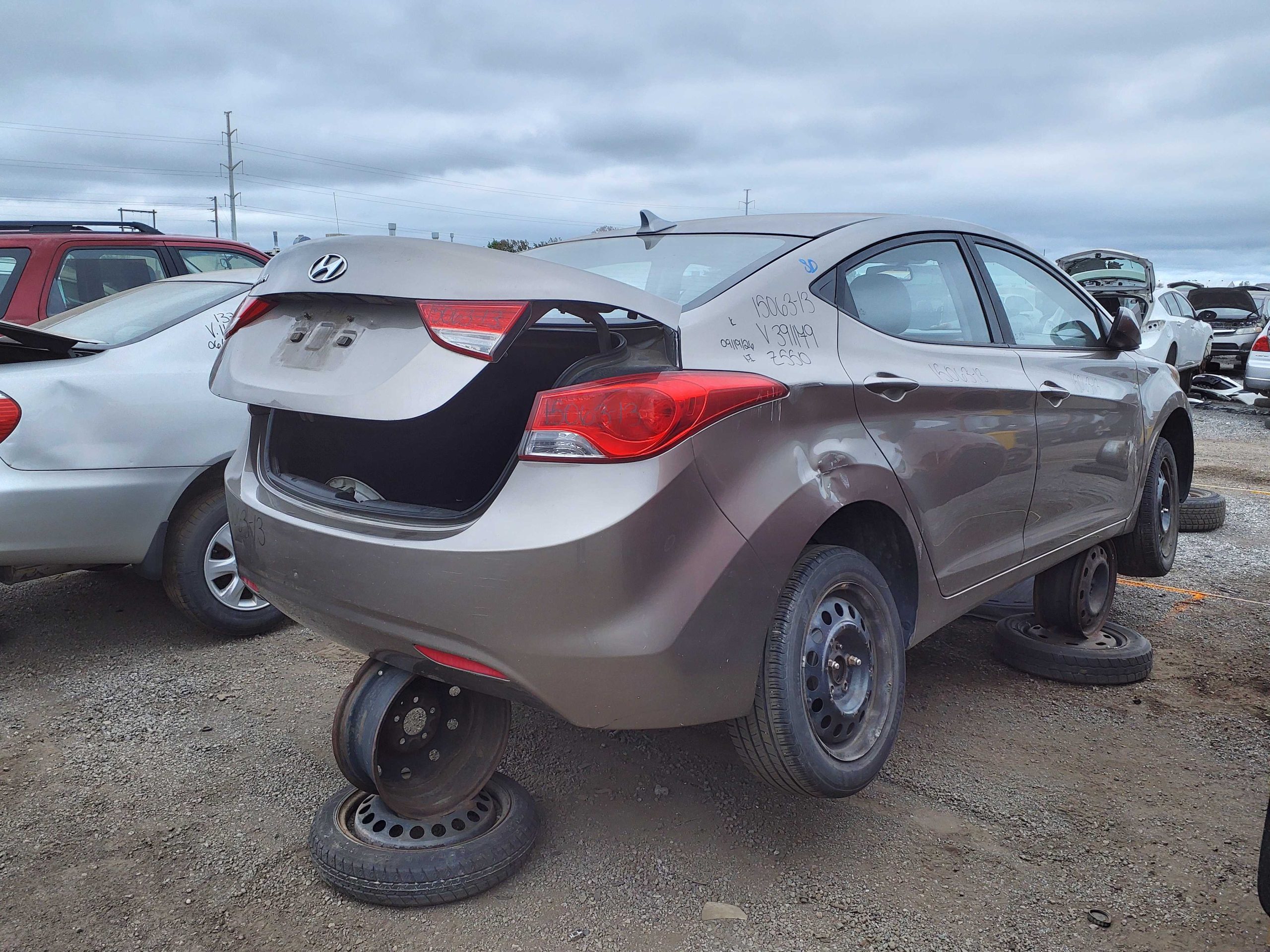 HYUNDAI ELANTRA 2013