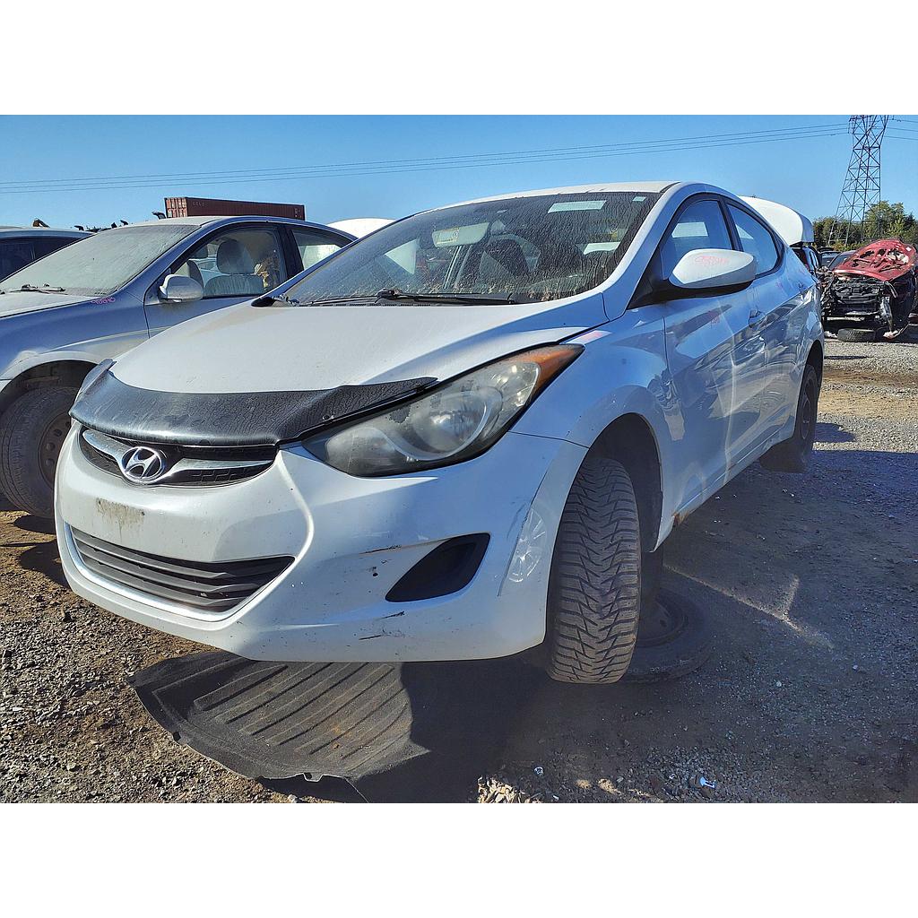 HYUNDAI ELANTRA 2013