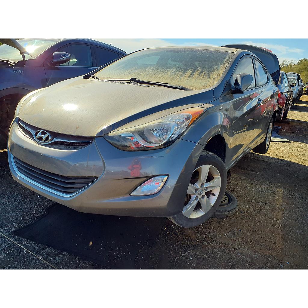 HYUNDAI ELANTRA 2013