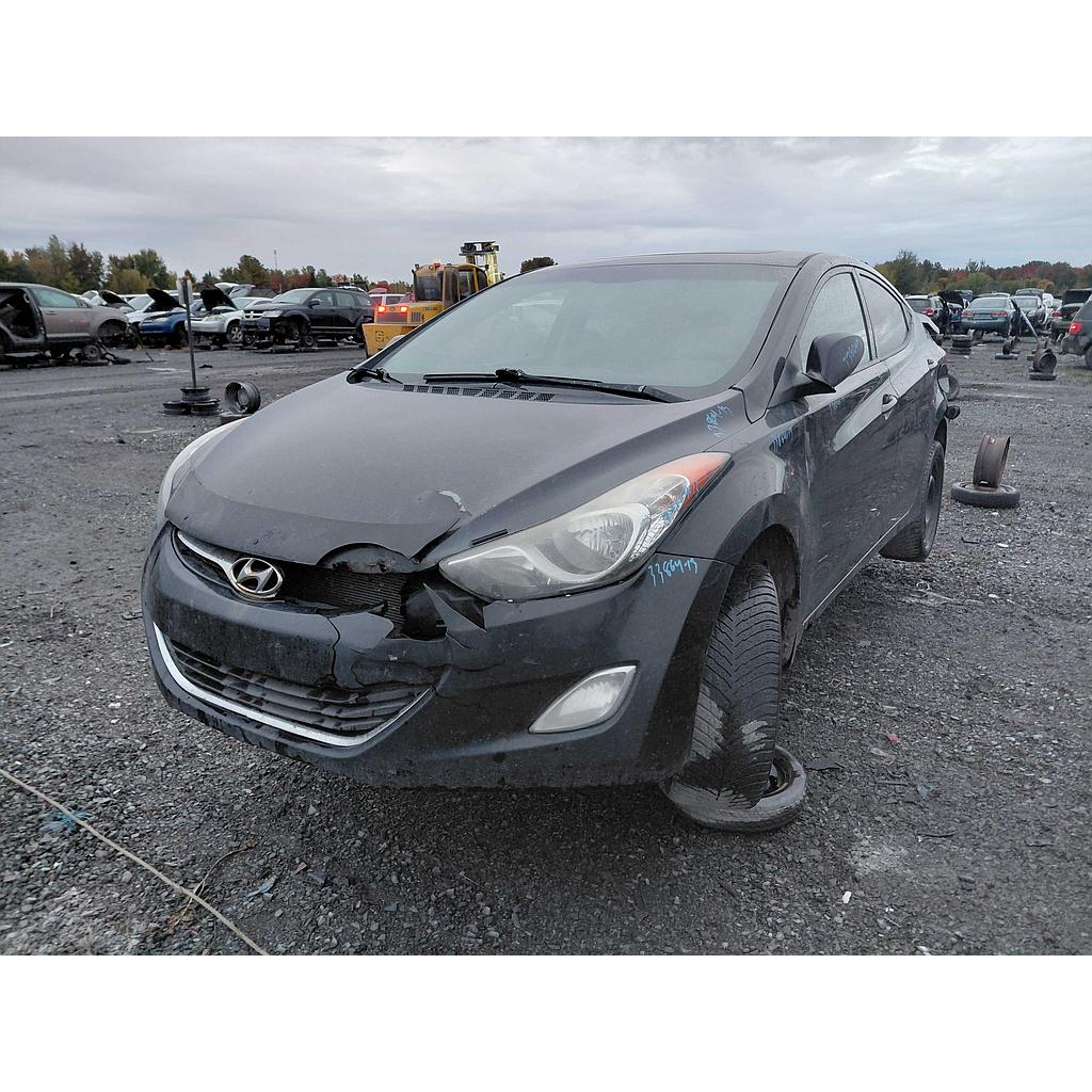HYUNDAI ELANTRA 2013