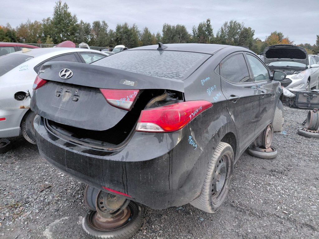 HYUNDAI ELANTRA 2013