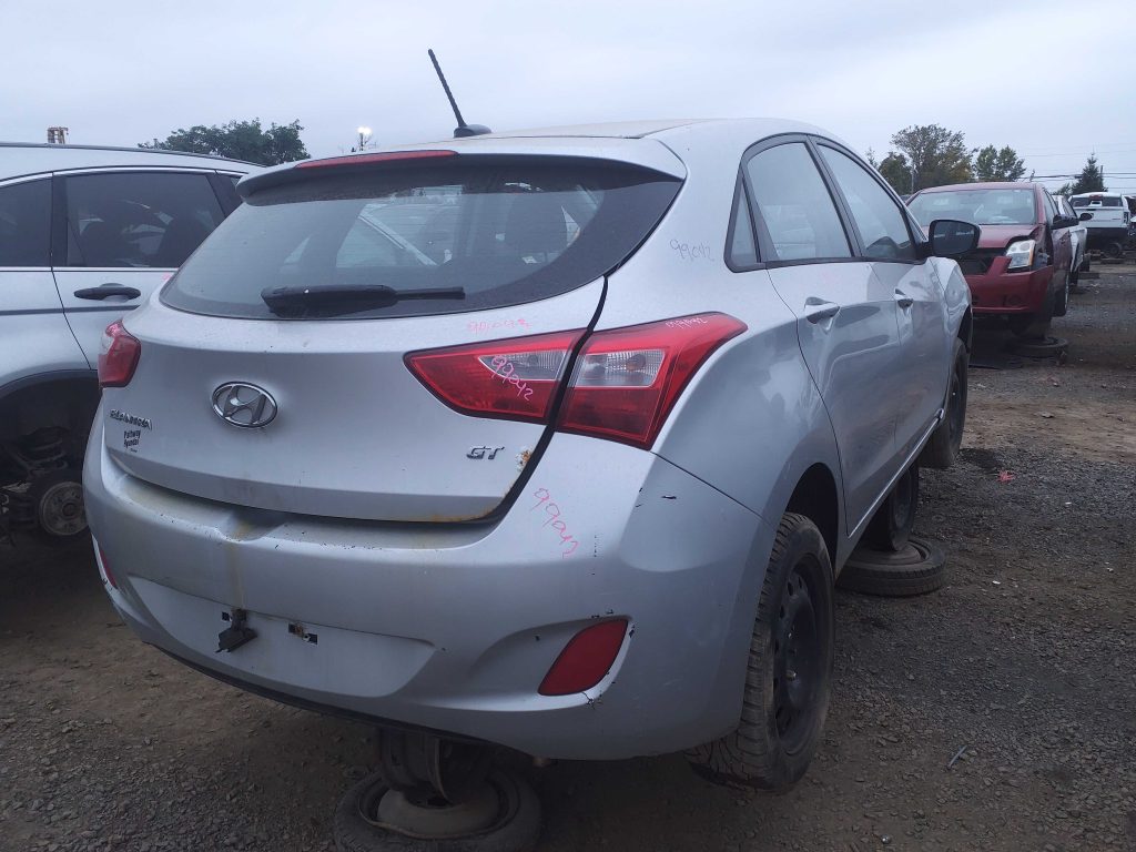 HYUNDAI ELANTRA GT 2013