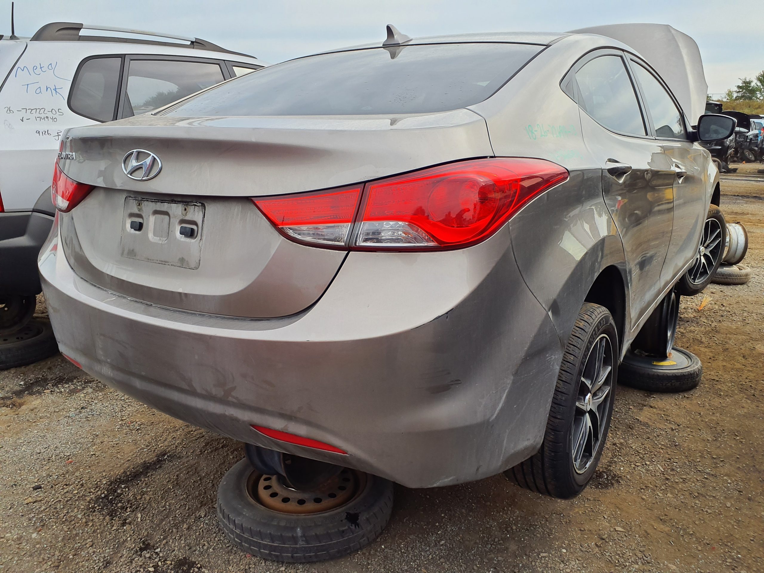 HYUNDAI ELANTRA 2013